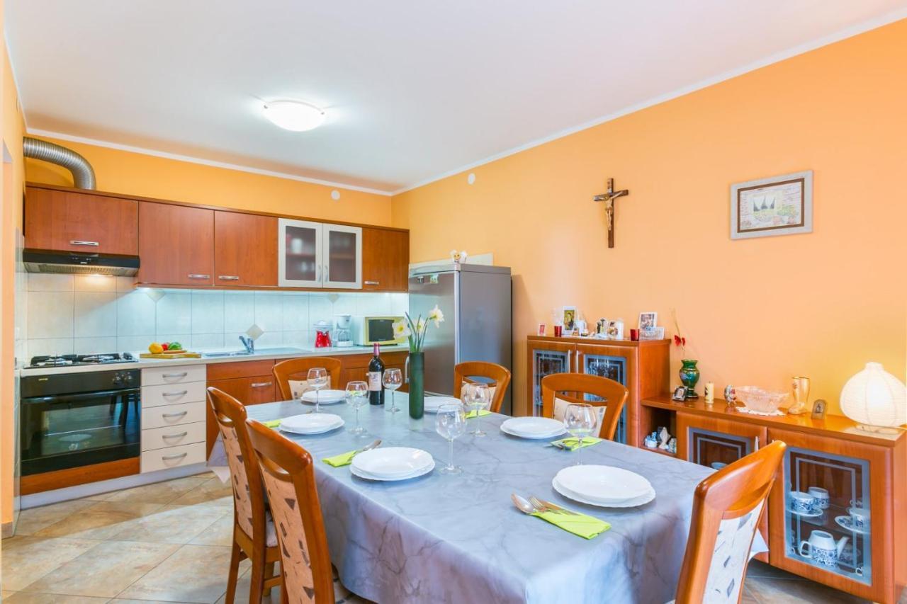 Apartman Marina Veruda Pula Exteriér fotografie